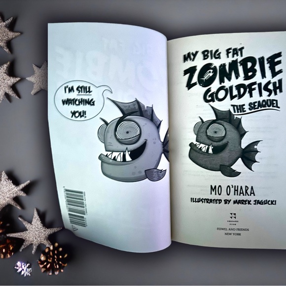 Book - My Big Fat Zombie Goldfish - Best Selling Author - Teen reading - Picture 3 of 6